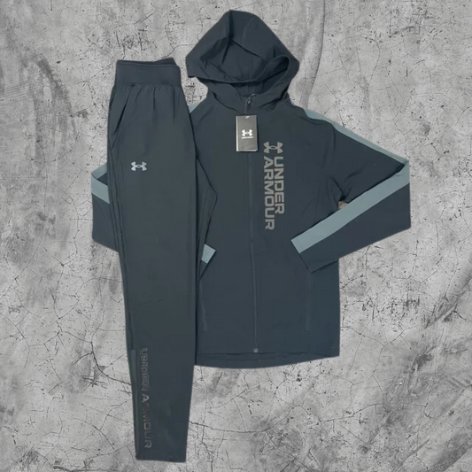 Under Armour Outrun The Storm Tracksuit - BLACK