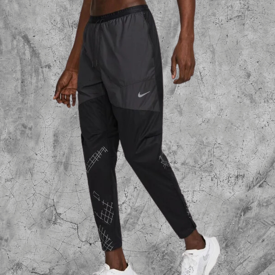 Nike Sportswear Repeat Trousers - Black – Footkorner